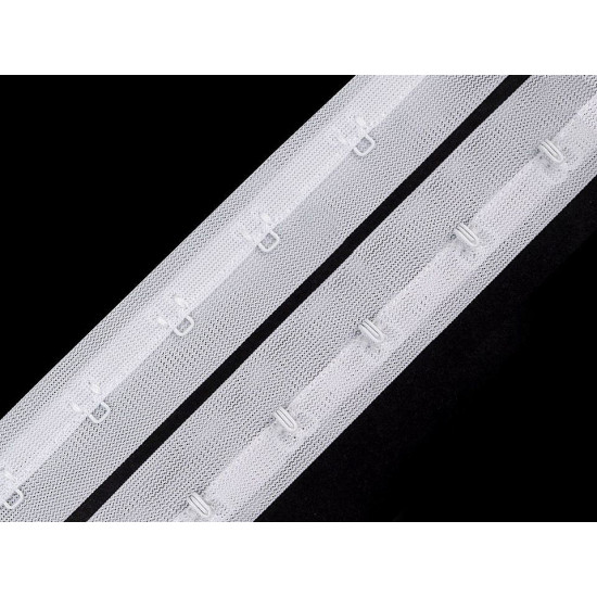Bandă cu copci pentru confecții textile / corset, lățime 25 mm - Negru (45 Metri) Bandă cu copci pentru confecții textile / corset, lățime 25 mm - Negru (45 Metri)