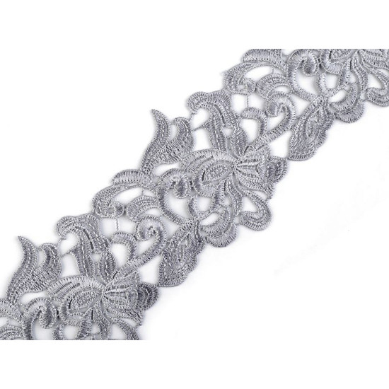 Dantelă brodată, lățime 70 - 75 mm - Crem foarte deschis (1 Metru) Dantelă brodată, lățime 70 - 75 mm - Crem foarte deschis (1 Metru)