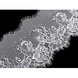 Dantelă franțuzească, lățime 17,5 cm - Off white (3 Metri)