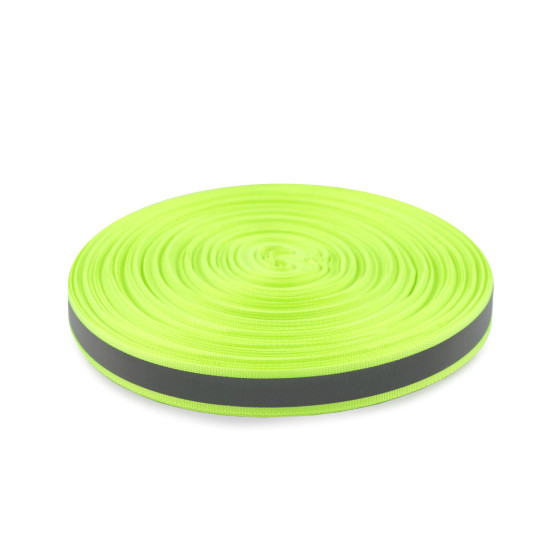 Bandă reflectorizantă de 15 mm - Negru (100 Metri) Bandă reflectorizantă de 15 mm - Negru (100 Metri)