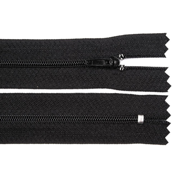 Fermoar spiralat nedetașabil no 3, lungime 20 cm - Roșu (50 Bucăți) Fermoar spiralat nedetașabil no 3, lungime 20 cm - Roșu (50 Bucăți)