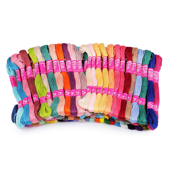 Aţă de brodat tip mouline grus, set 100 jurubiţe/8 m - Mix (100 Bucăți) Aţă de brodat tip mouline grus, set 100 jurubiţe/8 m - Mix (100 Bucăți)