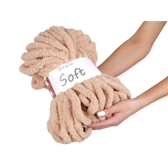 Fire de tricotat chenille soft 250 g - Crem deschis (1 Bucată) Fire de tricotat chenille soft 250 g - Crem deschis (1 Bucată)