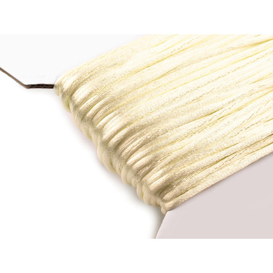 Șnur satinat, ø2 mm - Maro bronz (25 Metri) Șnur satinat, ø2 mm - Maro bronz (25 Metri)