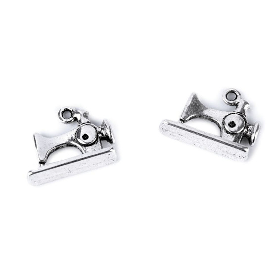 Pandantiv mașină de cusut, 13x16 mm - Platinum (4 Bucăți) Pandantiv mașină de cusut, 13x16 mm - Platinum (4 Bucăți)