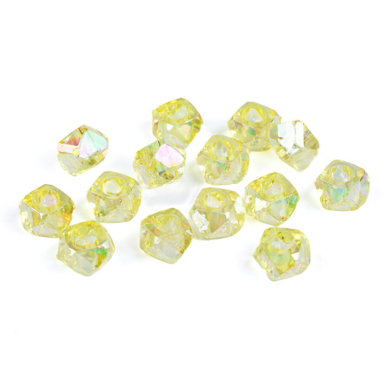 Mărgele din plastic diamant cu efect ab 8x13 mm - Roz (180 Grame) Mărgele din plastic diamant cu efect ab 8x13 mm - Roz (180 Grame)
