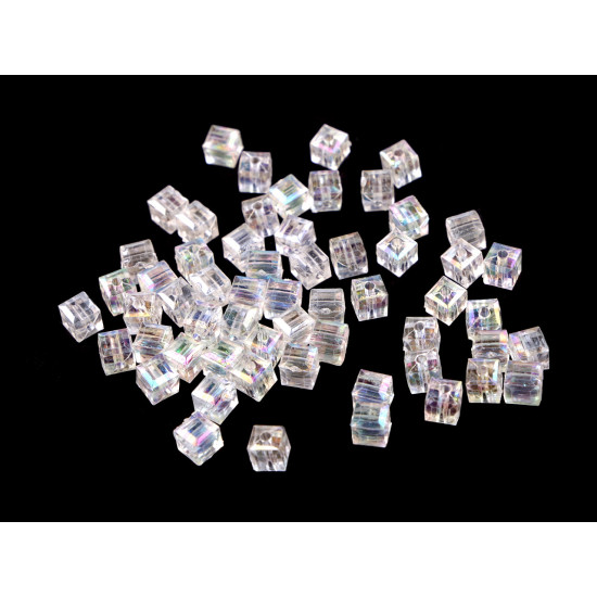 Mărgele din plastic cu efect ab 6x6 mm cub - Mov liliachiu (10 Grame) Mărgele din plastic cu efect ab 6x6 mm cub - Mov liliachiu (10 Grame)