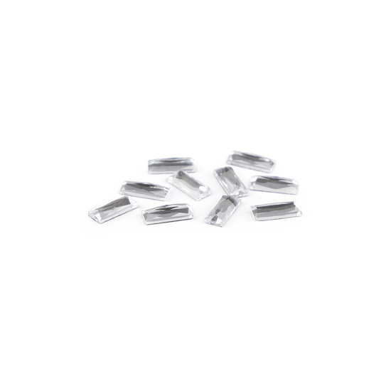 Strasuri hotfix dreptunghi,3x7 mm - Cristal (2 Grame) Strasuri hotfix dreptunghi,3x7 mm - Cristal (2 Grame)