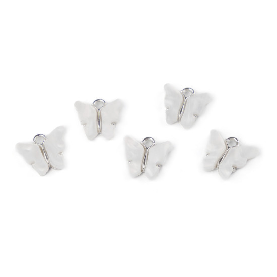 Pandantiv fluture sidef 13x15 mm - Roz pudrat (5 Bucăți) Pandantiv fluture sidef 13x15 mm - Roz pudrat (5 Bucăți)