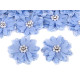 Flori textile cu mărgele, ø5 cm - Albastru deschis (10 Bucăți) Flori textile cu mărgele, ø5 cm - Albastru deschis (10 Bucăți)