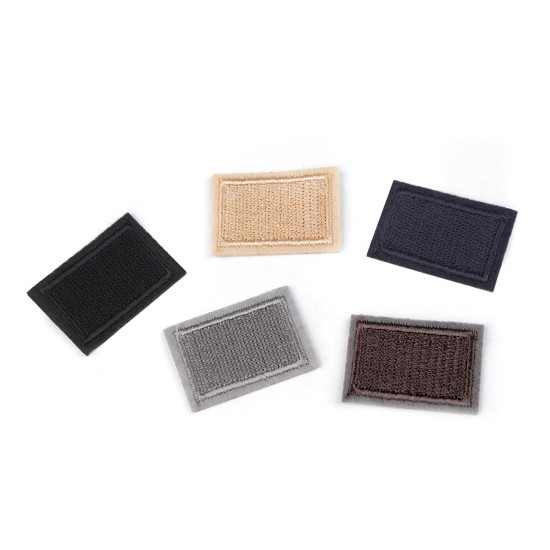 Aplicație termoadezivă / petic 2,3x3,3 cm - Gri neutral (100 Bucăți) Aplicație termoadezivă / petic 2,3x3,3 cm - Gri neutral (100 Bucăți)
