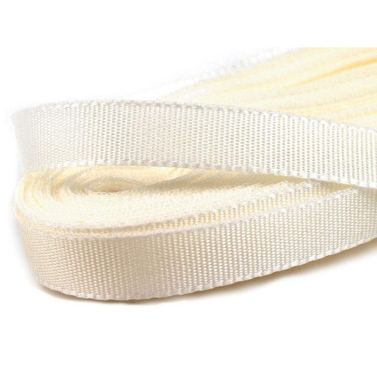 Panglică din tafta, lățime 9 mm - Verde închis (100 Metri) Panglică din tafta, lățime 9 mm - Verde închis (100 Metri)