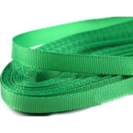 Panglică din tafta, lățime 9 mm - Verde închis (100 Metri) Panglică din tafta, lățime 9 mm - Verde închis (100 Metri)