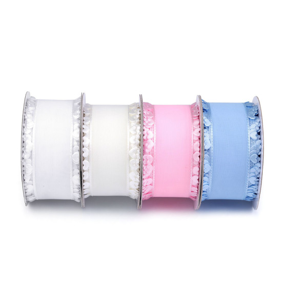 Panglică cu inimioare, lățime 40 mm - Alb (18 Metri) Panglică cu inimioare, lățime 40 mm - Alb (18 Metri)