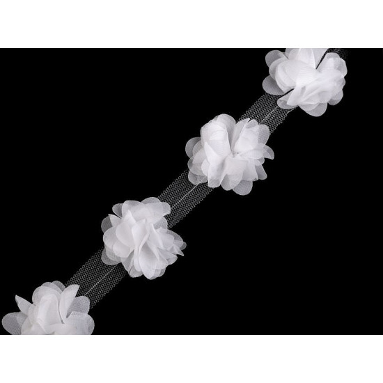 Bandă tul cu flori din șifon, lățime 60 mm - Crem foarte deschis (9 Metri) Bandă tul cu flori din șifon, lățime 60 mm - Crem foarte deschis (9 Metri)
