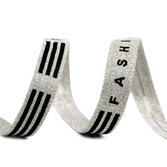 Bandă decorativă cu lurex fashion / vipușcă, lățime 15 mm - Argintiu (20 Metri)
