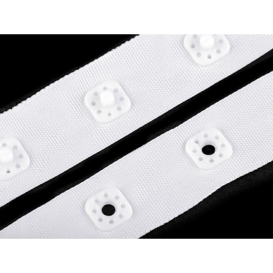 Bandă cu capse pentru confecții textile /  body, lățime 17 mm - Negru (45 Metri)