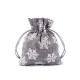 Săculeț cadouri, imitație iută, 10x13 cm - Gri-alb (2 Bucăți) Săculeț cadouri, imitație iută, 10x13 cm - Gri-alb (2 Bucăți)