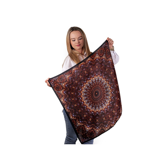 Esarfa mandala 65x65 cm - Maro (1 Bucată) Esarfa mandala 65x65 cm - Maro (1 Bucată)