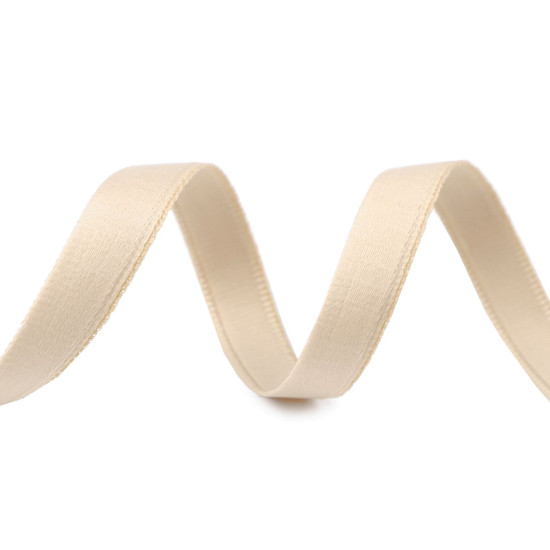 Sur tubular pentru balene 12 mm - Roz foarte deschis (50 Metri) Sur tubular pentru balene 12 mm - Roz foarte deschis (50 Metri)