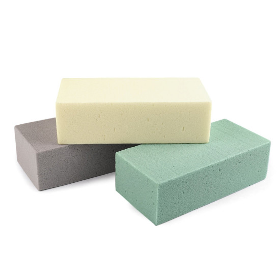 Burete pentru aranjamente florale 7x10,5x23 cm - Culoare aleatorie (20 Bucăți) Burete pentru aranjamente florale 7x10,5x23 cm - Culoare aleatorie (20 Bucăți)