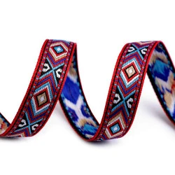 Panglică țesută, motiv indian, lățime 16 mm - Roșu (1 Metru)