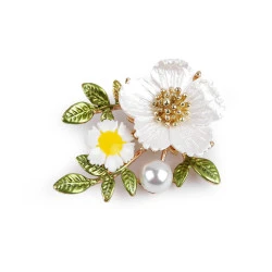 Brosa flori cu perle - Alb (1 Bucată)