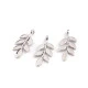 Pandantiv frunza 12x24 mm - Platinum (3 Bucăți)