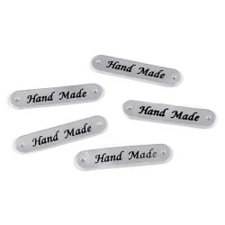 Aplicatie / eticheta din piele ecologică hand made 10x48 mm - Argintiu (200 Bucăți)