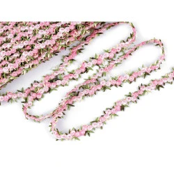 Galon brodat cu flori 3d, lățime 20 mm - Roz deschis (1 Metru)