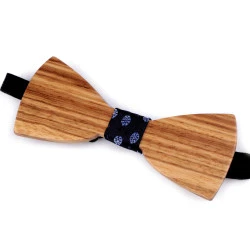 Papion din lemn - Maro natural (1 Bucată)