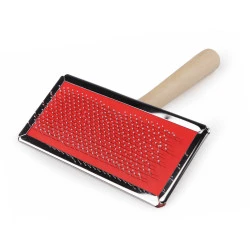 Perie pentru pieptănat macrame 11,5x5,5 cm - Roșu (1 Bucată)