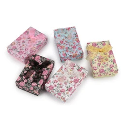 Cutie de bijuterii 5x8 cm - Mix (12 Bucăți)