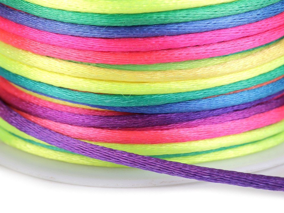 Șnur satinat, Ø2 mm (rola 30 m) - multicolor Șnur satinat, Ø2 mm (rola 30 m) - multicolor