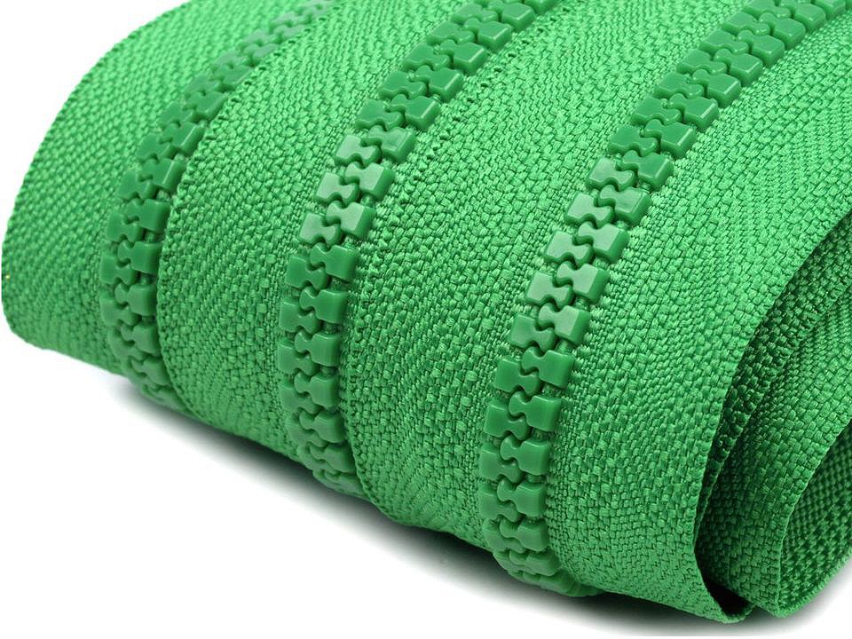Fermoar injectat, lățime 5 mm (pachet 10 m) - Verde Fermoar injectat, lățime 5 mm (pachet 10 m) - Verde