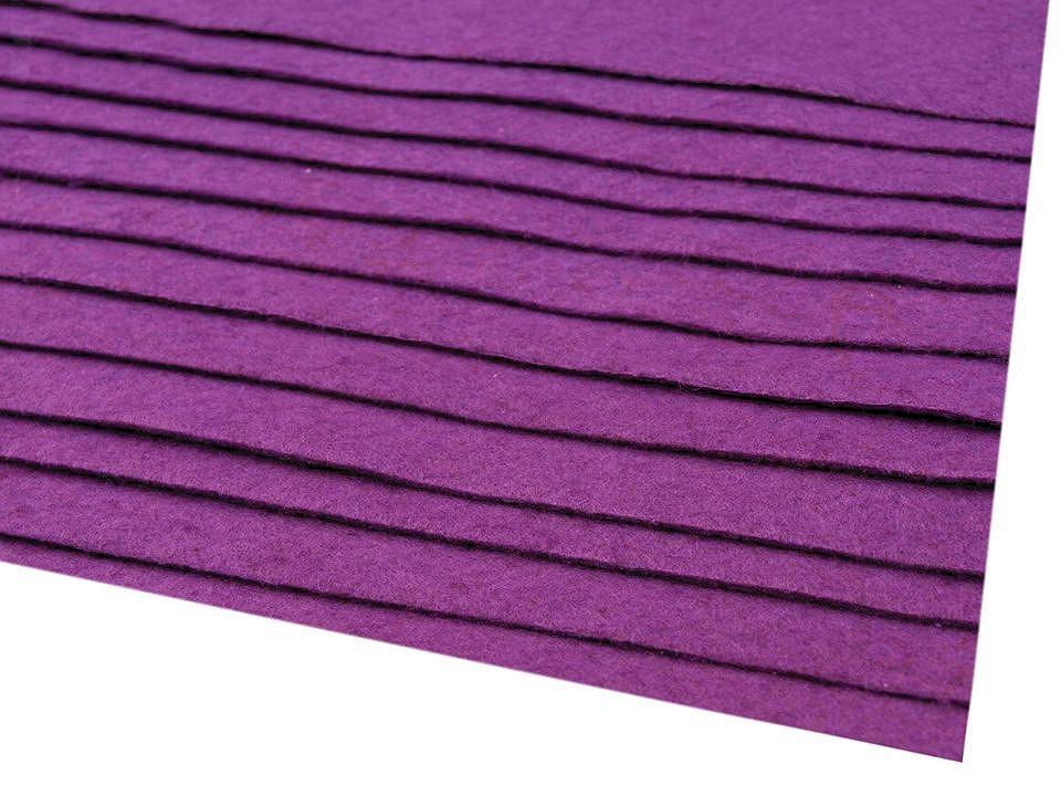 Coli fetru, 20x30 cm, 166 g / m², 2 bucati - mov deschis Coli fetru, 20x30 cm, 166 g / m², 2 bucati - mov deschis