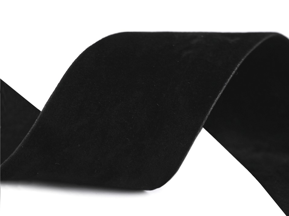 Panglică imitație piele întoarsă cu doua fețe, 1 m x 40 mm - negru Panglică imitație piele întoarsă cu doua fețe, 1 m x 40 mm - negru