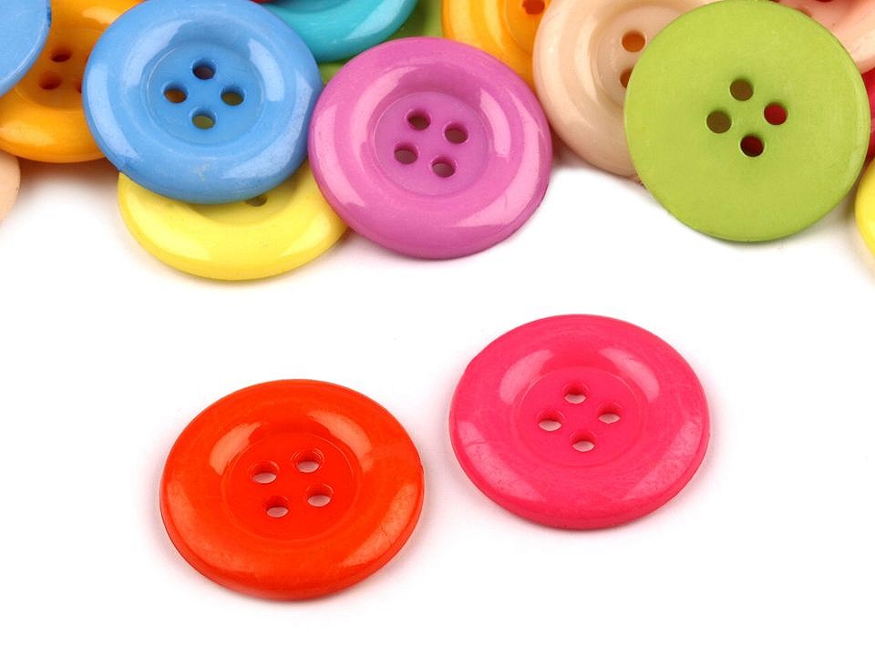 Nasturi plastic, mix de culori, mărimea Ø22 mm, mix culori, 100 buc. Nasturi plastic, mix de culori, mărimea Ø22 mm, mix culori, 100 buc.