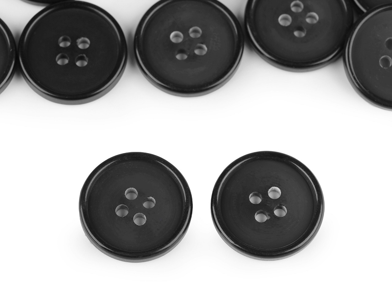 Nasturi costum 20,6 mm, negru, 20 buc. Nasturi costum 20,6 mm, negru, 20 buc.