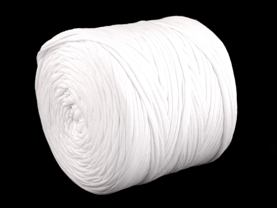 Bandă de tricotat Spaghetti, 650-700 g - alb Bandă de tricotat Spaghetti, 650-700 g - alb
