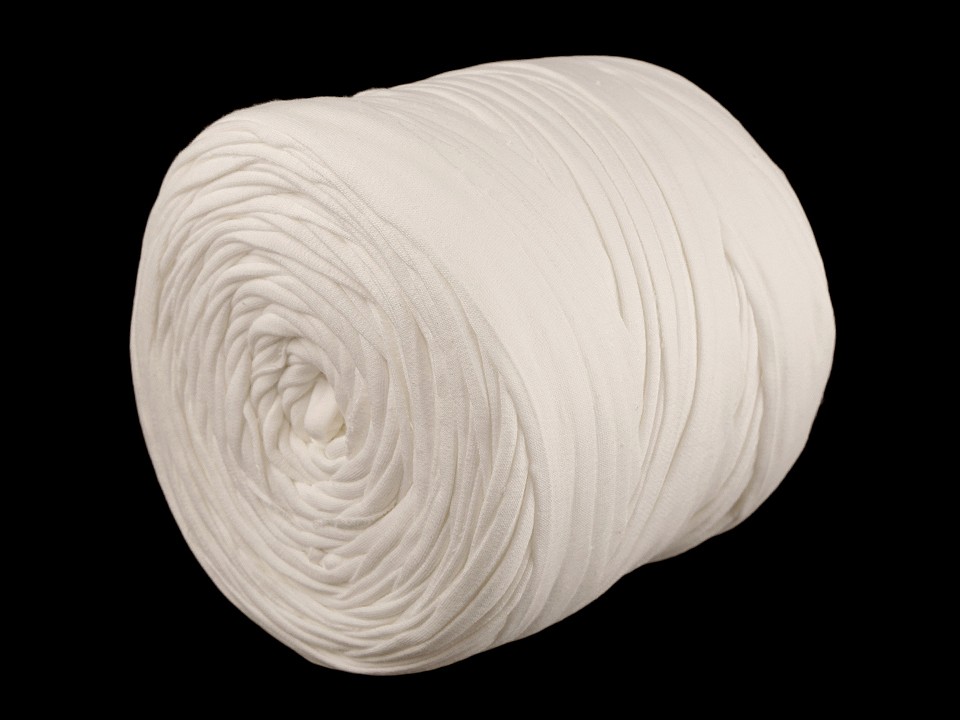 Bandă de tricotat Spaghetti, 650-700 g - crem deschis Bandă de tricotat Spaghetti, 650-700 g - crem deschis
