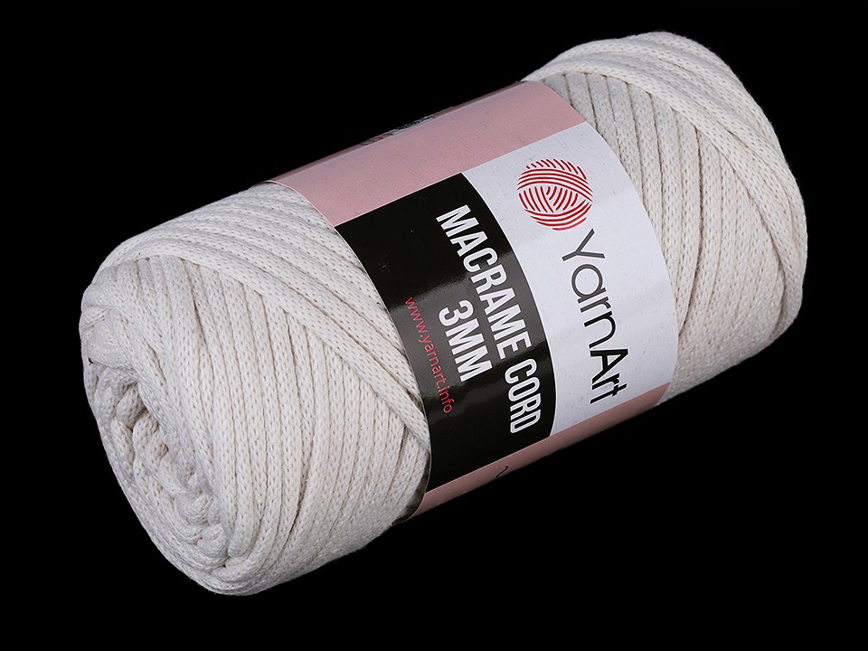 Fir de tricotat / croșetat Macrame Cord, 250 g - ecru deschis Fir de tricotat / croșetat Macrame Cord, 250 g - ecru deschis
