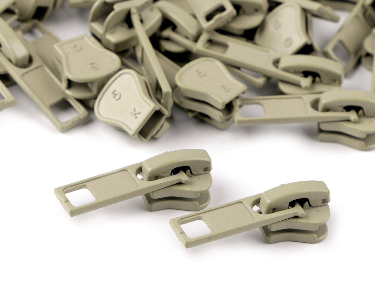 Cursor fermoar injectat, no 5 - Bej foarte deschis (10 Bucăți)