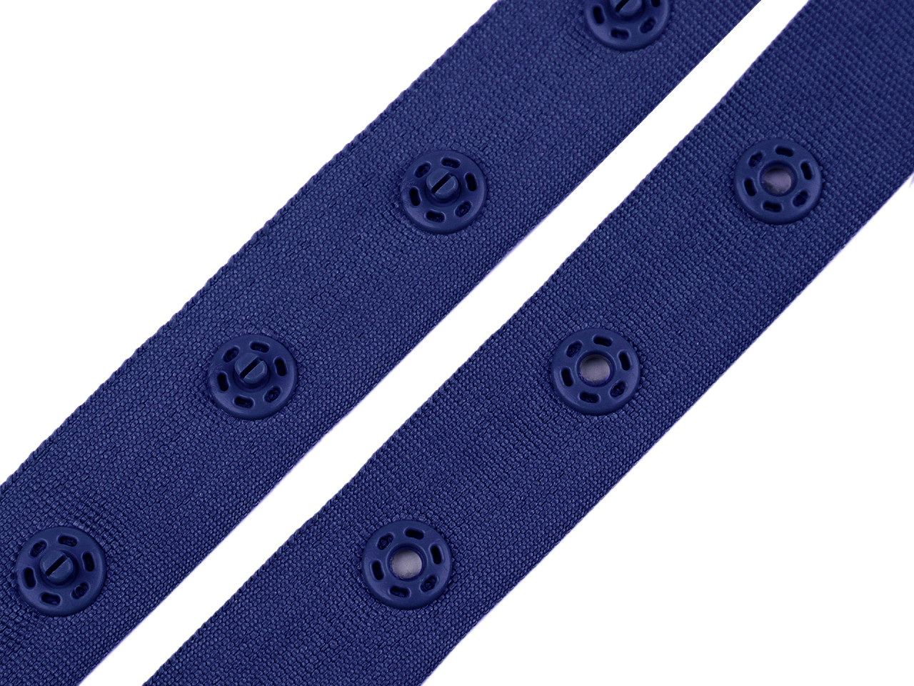 Bandă cu capse pentru confecții textile / body, lățime 18 mm - Nude (45 Metri) Bandă cu capse pentru confecții textile / body, lățime 18 mm - Nude (45 Metri)