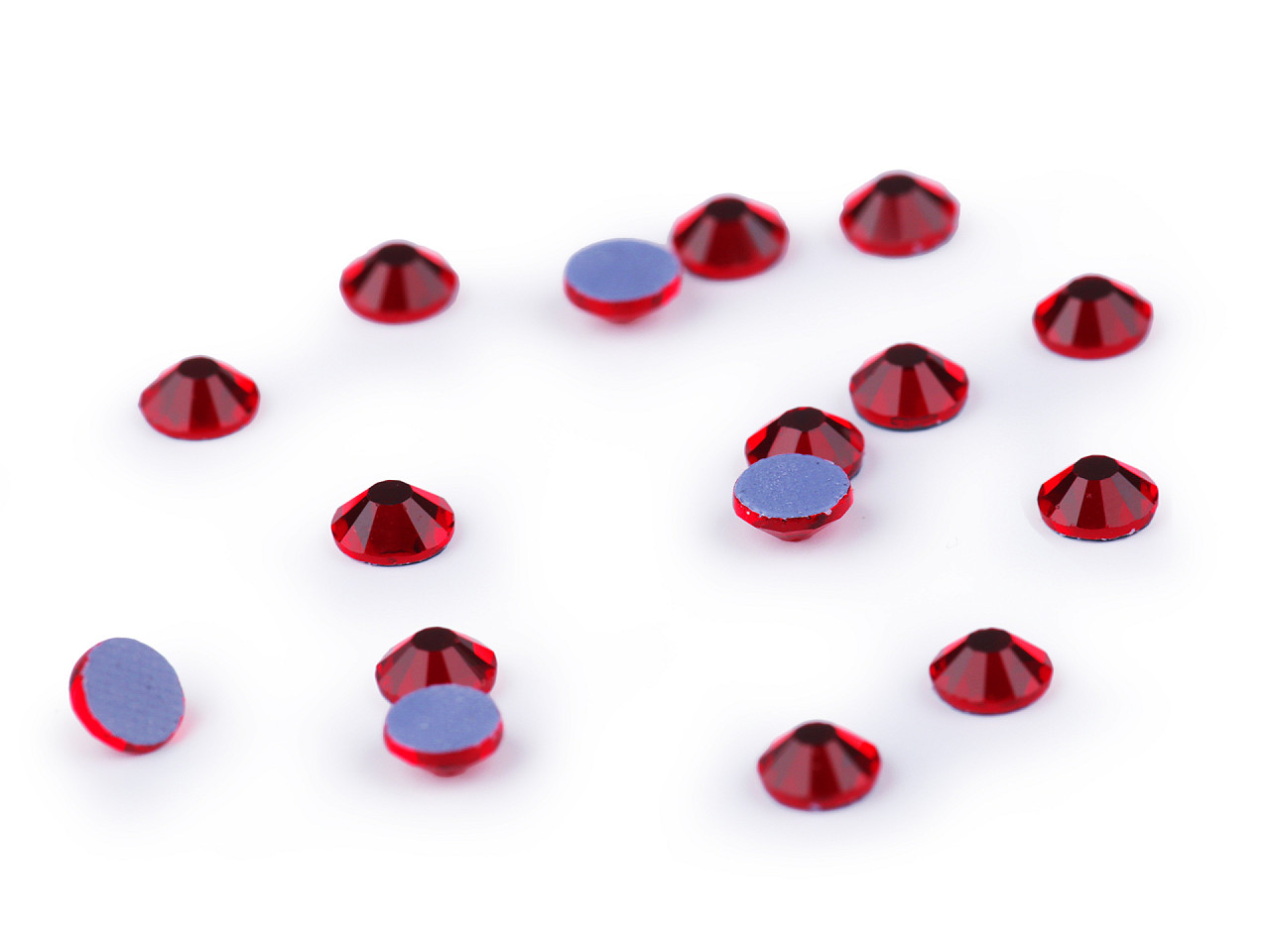 Strasuri de lipit la cald - hotfix ss20 - Roz (2 Grame)