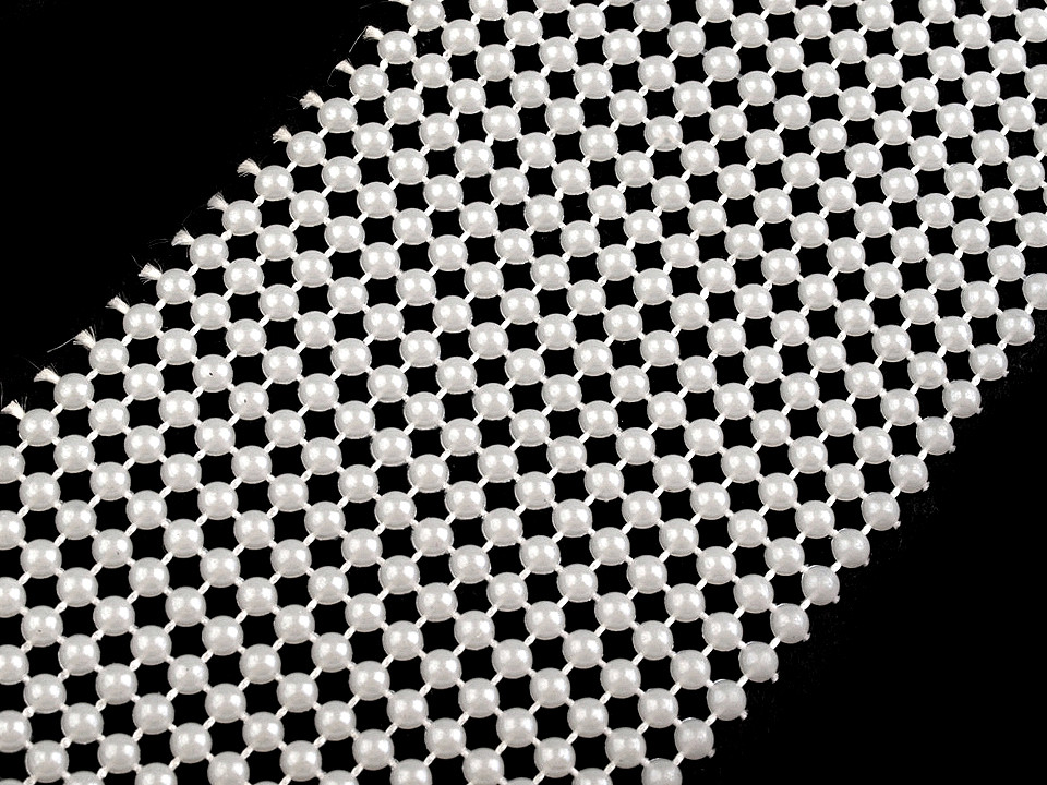 Bandă decorativă cu perle, lățime 50 mm - Argintiu (36 Metri) Bandă decorativă cu perle, lățime 50 mm - Argintiu (36 Metri)