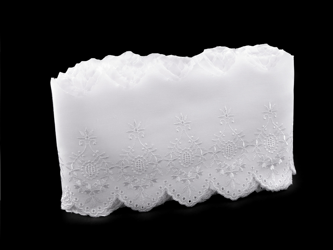 Dantela madeira brodata 15 cm - Alb (1 Metru)