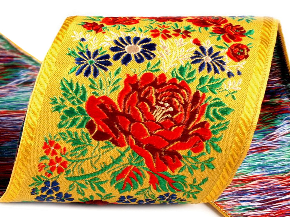 Bandă cu motive tradiționale, lățime 10 cm - Roșu (1 Metru)