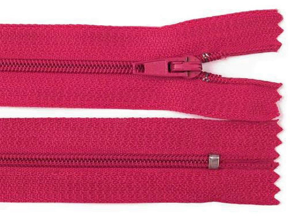 Fermoar spiralat nedetașabil no 3, lungime 18 cm - Verde kaki (10 Bucăți) Fermoar spiralat nedetașabil no 3, lungime 18 cm - Verde kaki (10 Bucăți)