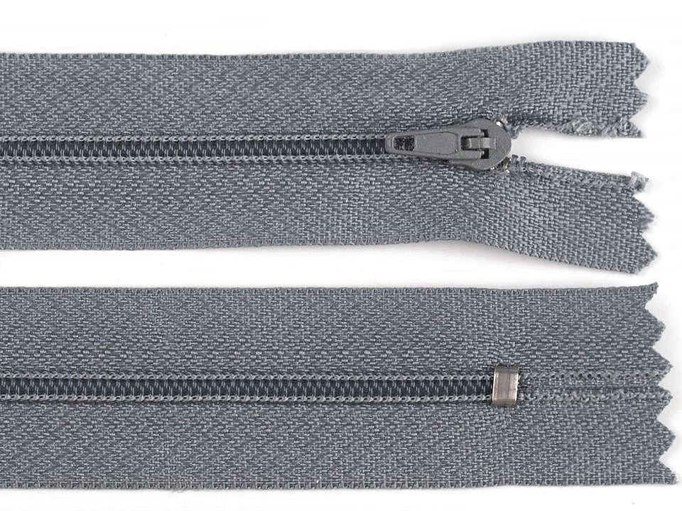 Fermoar spiralat nedetașabil no 3, lungime 18 cm - Verde kaki (10 Bucăți) Fermoar spiralat nedetașabil no 3, lungime 18 cm - Verde kaki (10 Bucăți)